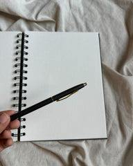 Grey Pen | Blue ink