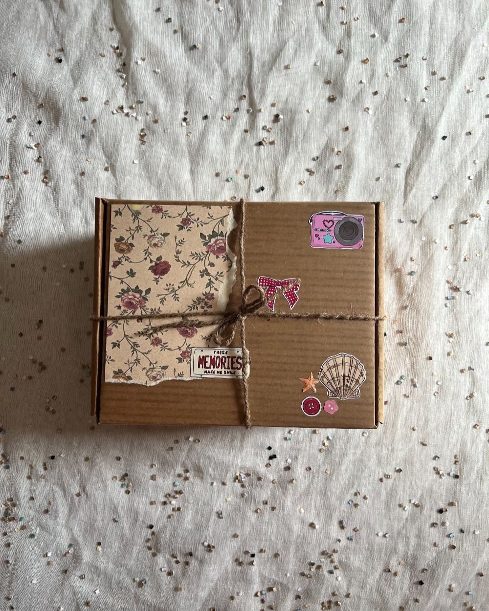 Bloom Gift Box with a Frame